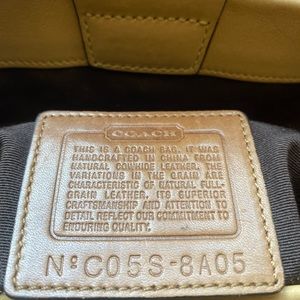 Coach Soho Flap Buckle baguette-style bag! Great condition-very rare!